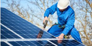 Installation Maintenance Panneaux Solaires Photovoltaïques à Montesson